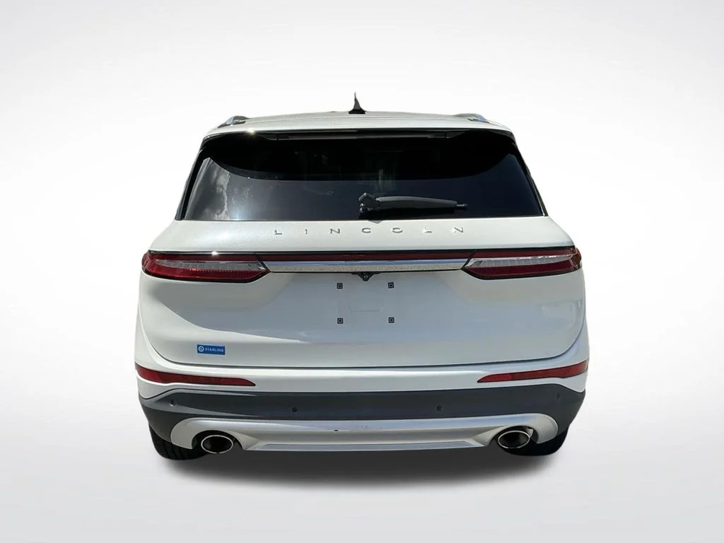 Used 2021 White Lincoln Standard image 8