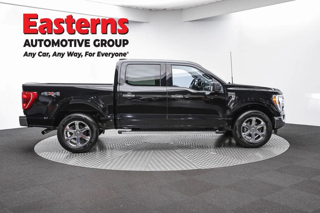Used 2023 Black Ford XLT image 4
