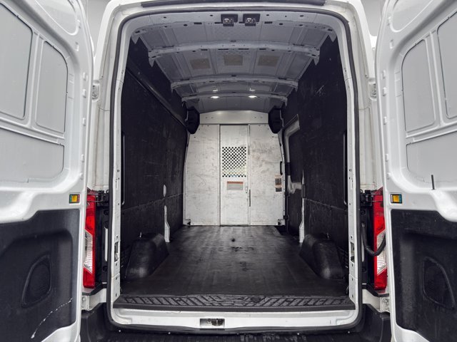 Used 2025 White Ford  image 22