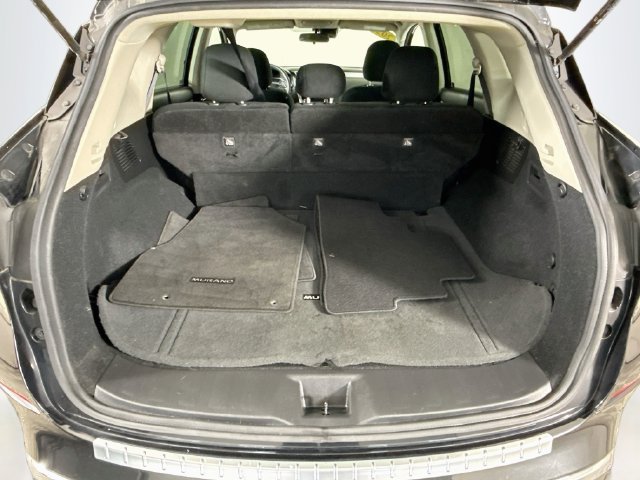 Used 2021 Black Nissan S image 23