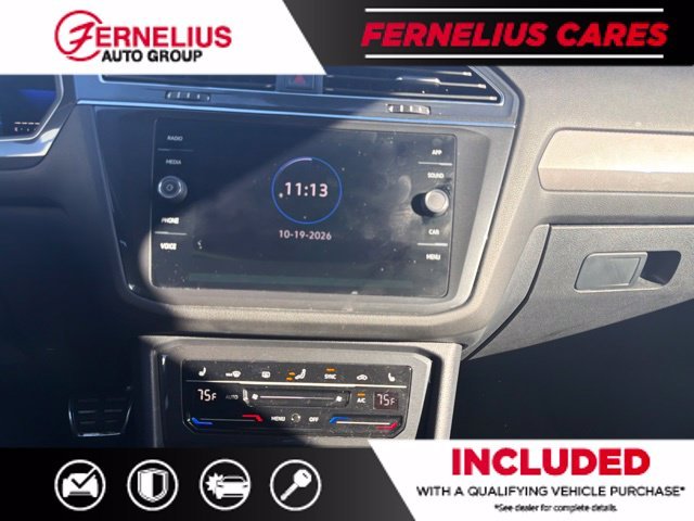Used 2022 Silver Volkswagen 2.0T SE R-Line Black image 10