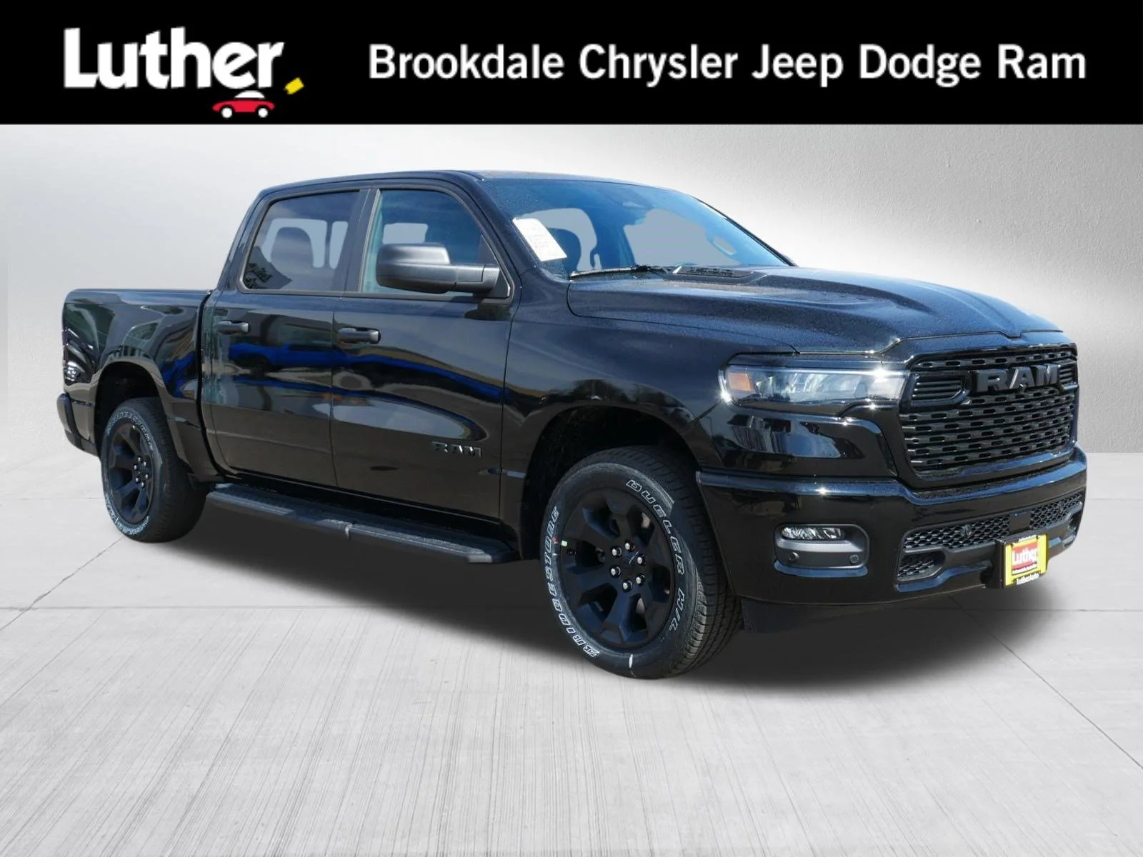 2026 RAM 1500 Express 4x4 Crew Cab 5'7's photo