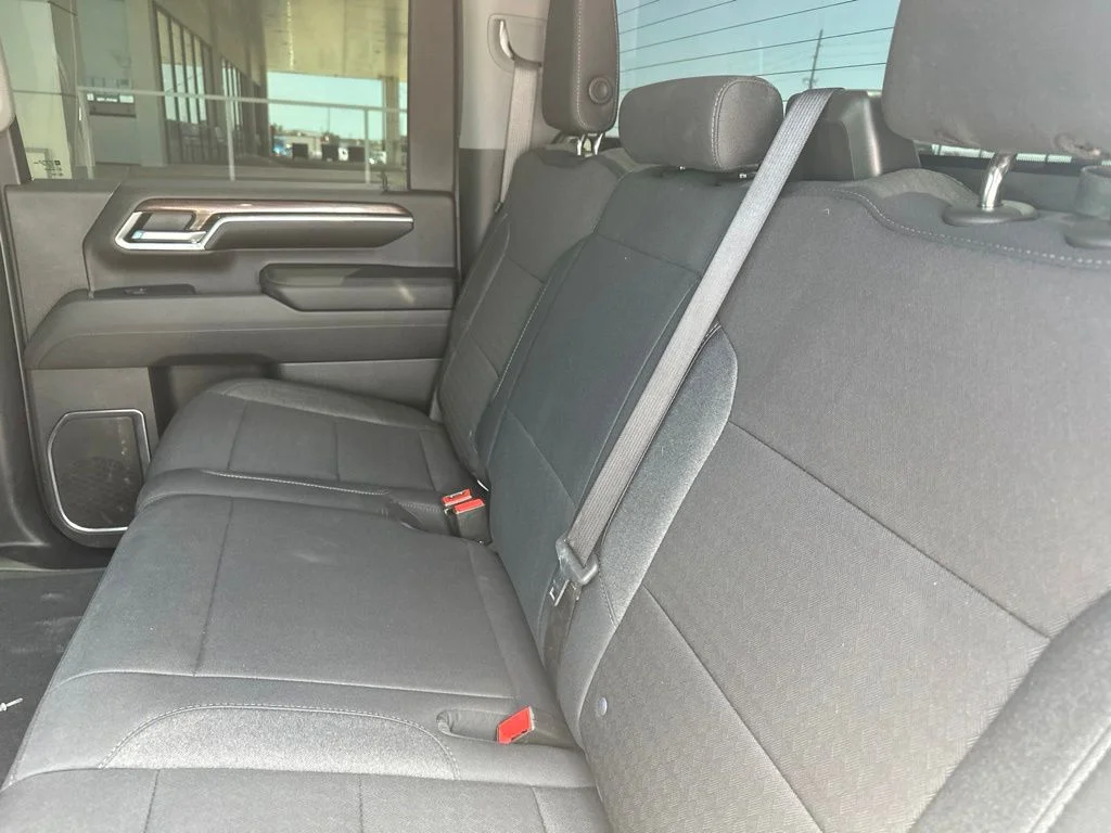 Used 2024 White Chevrolet LT image 25
