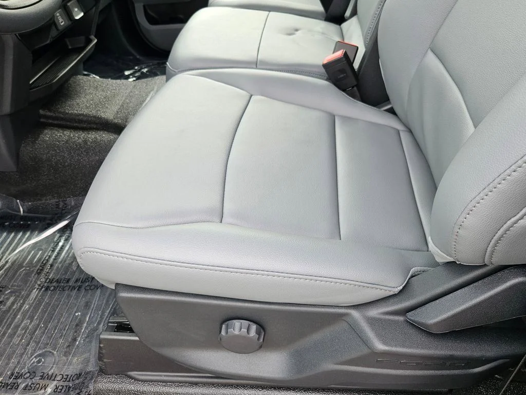 2026 Ford F-250 Super Duty XL - Photo 13