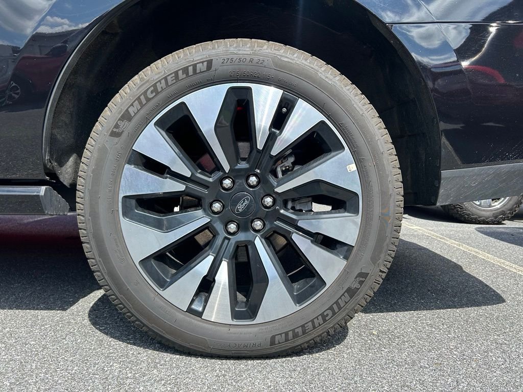 Used 2025 Black Ford Platinum image 10