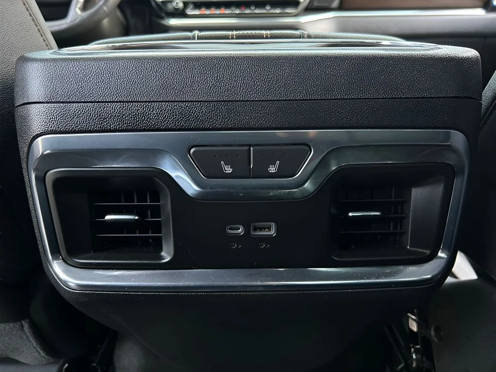 2024 Chevrolet Silverado 1500 High Country - Photo 17