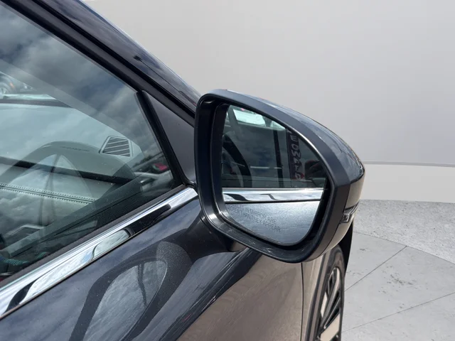 New 2026 Gray Mitsubishi SE image 30