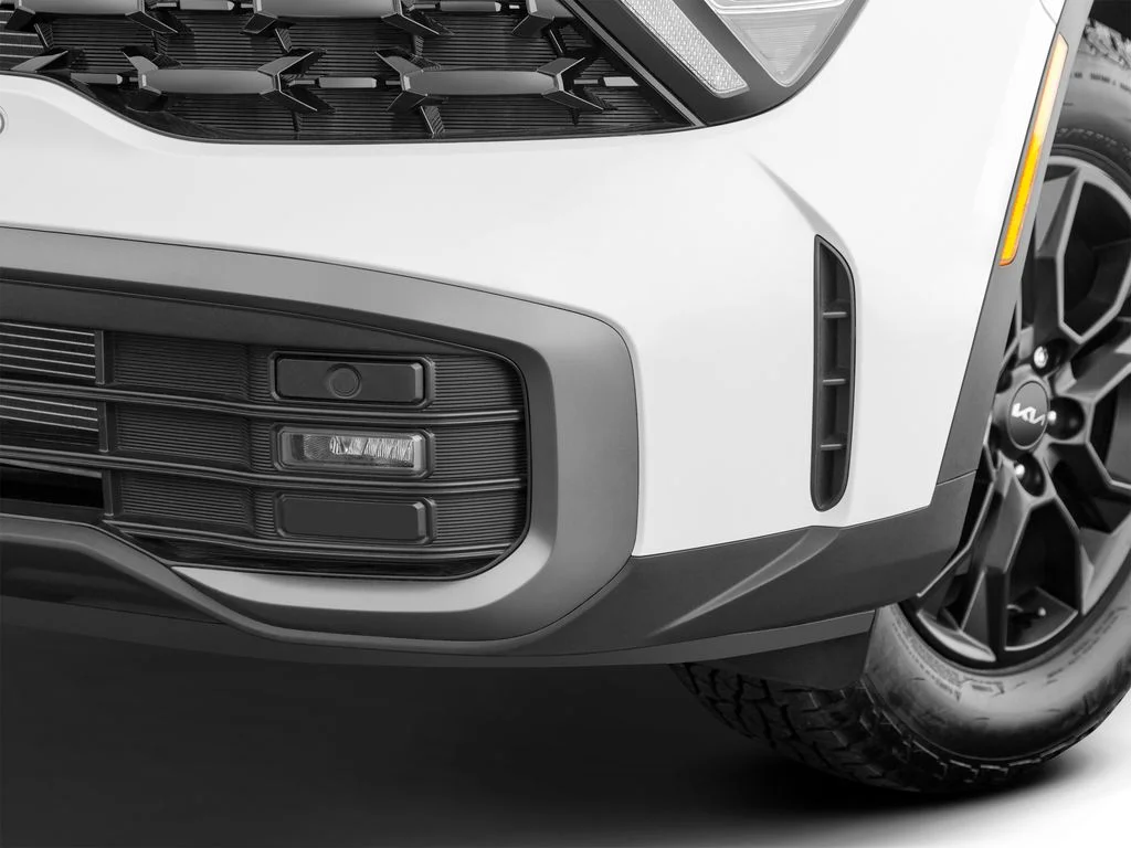 Used 2023 White Kia EX image 44
