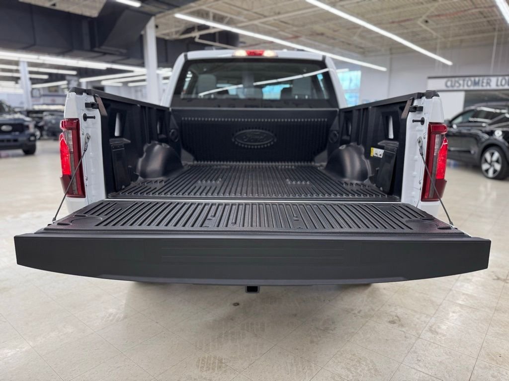2025 Ford F-150 XL - Photo 17