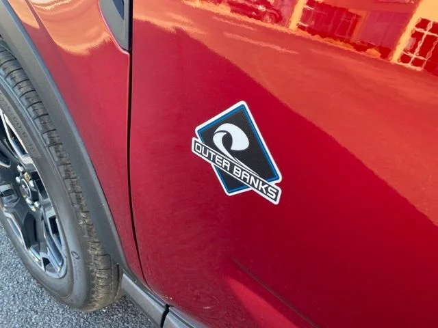 New 2026 Ruby Red Metallic Tinted Clearcoat Ford Outer Banks® image 36