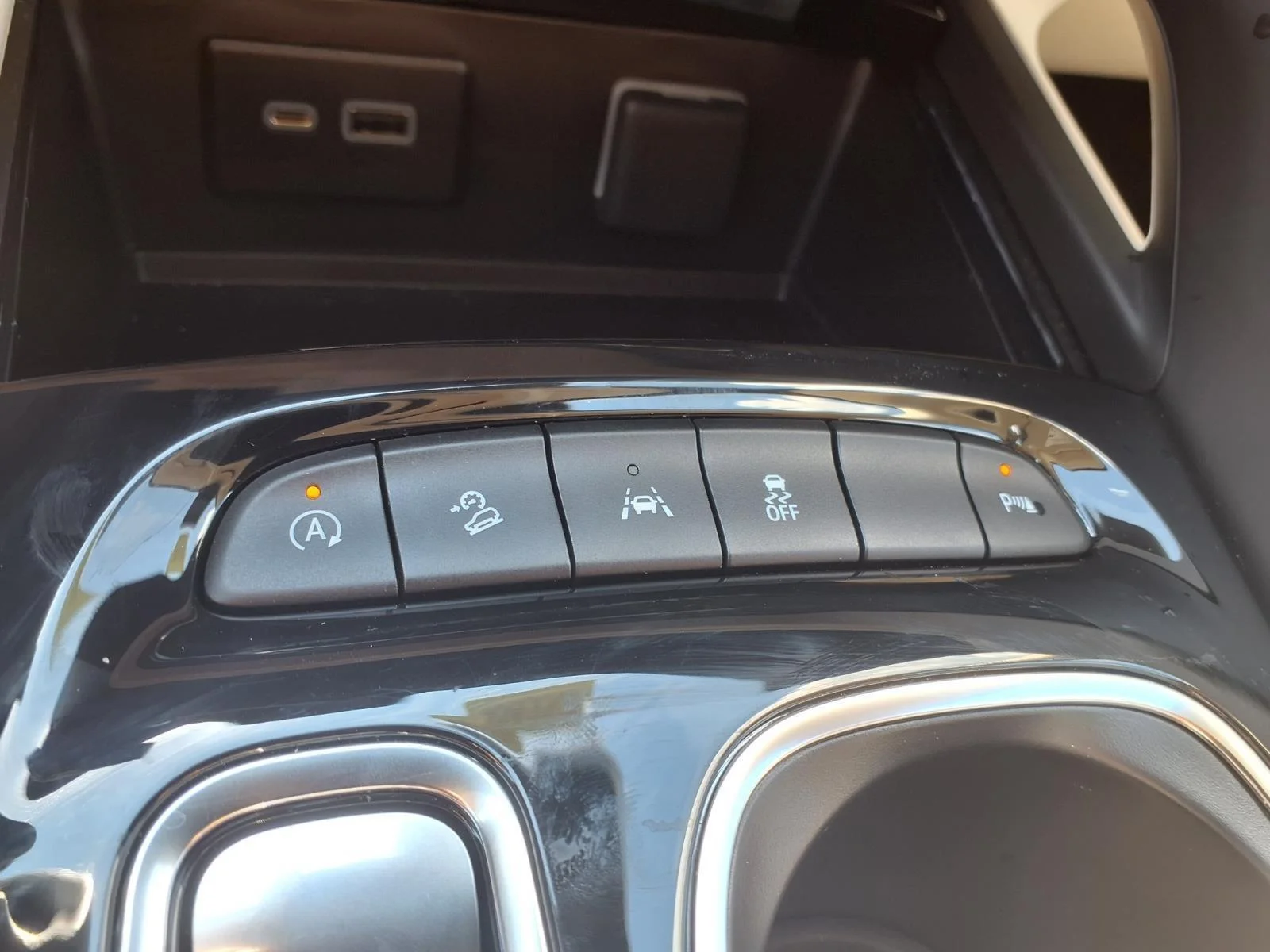 Used 2023 Moonstone Gray Metallic Buick Essence image 11