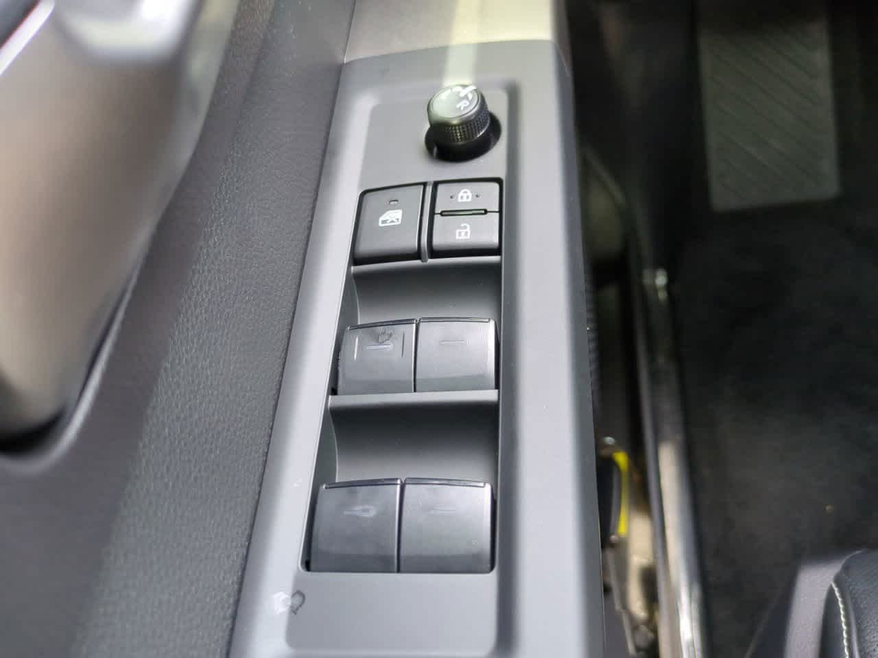 2026 Toyota Tundra SR5 - Photo 22