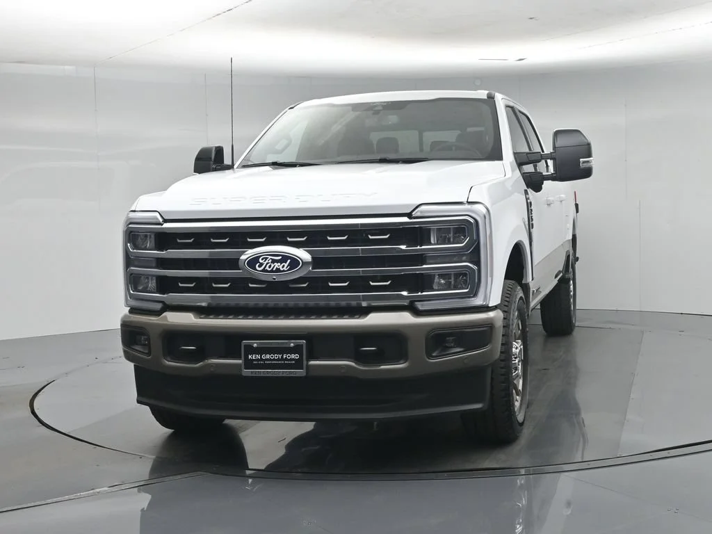 New 2027 Oxford White Ford King Ranch image 58