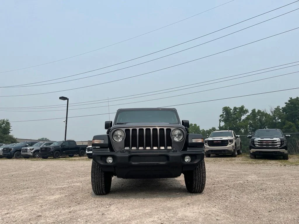 Used 2023 Granite Jeep Sport S image 4