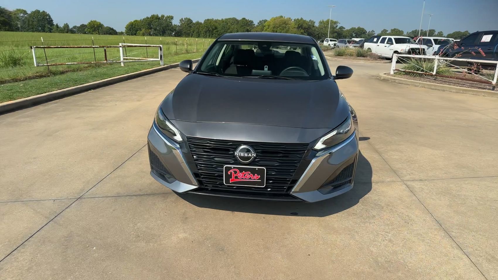 2024 Nissan Altima 2.5 SV photo 4