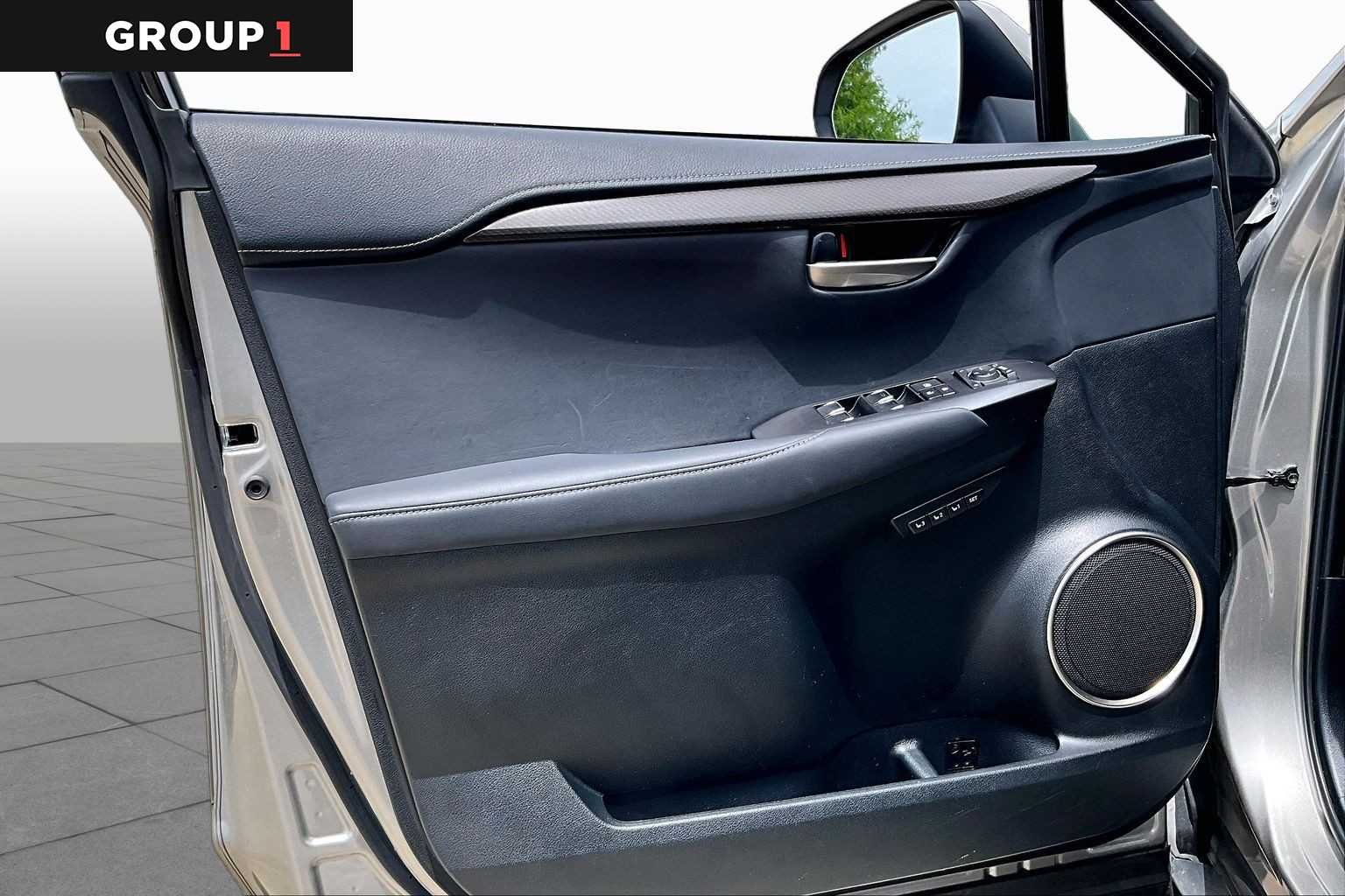 Used 2021 Atomic Silver Lexus  image 19