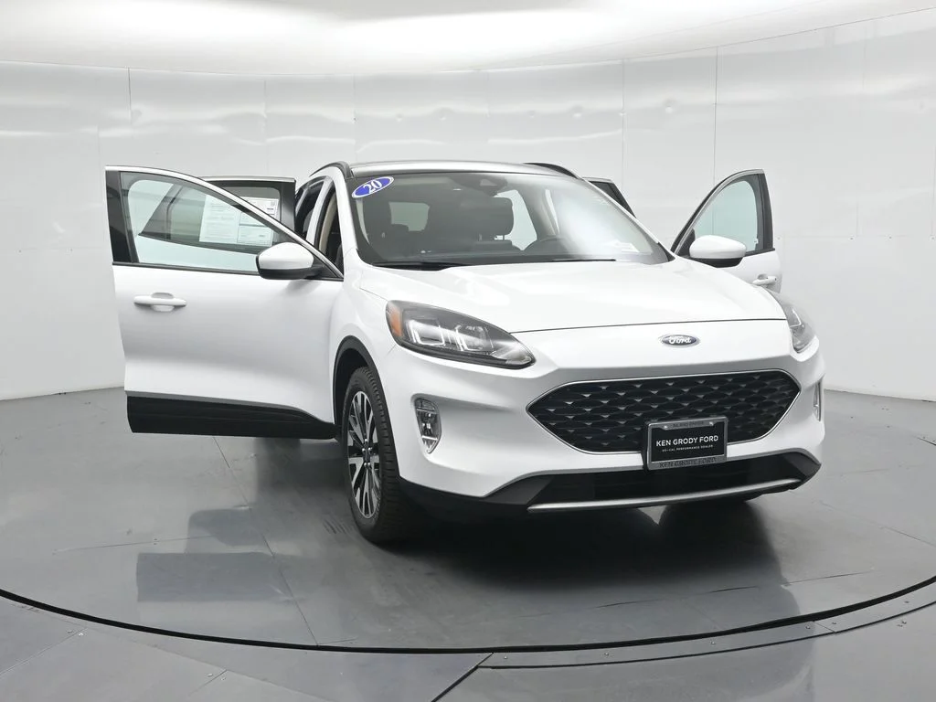 Certified Used 2020 White Ford SEL image 31