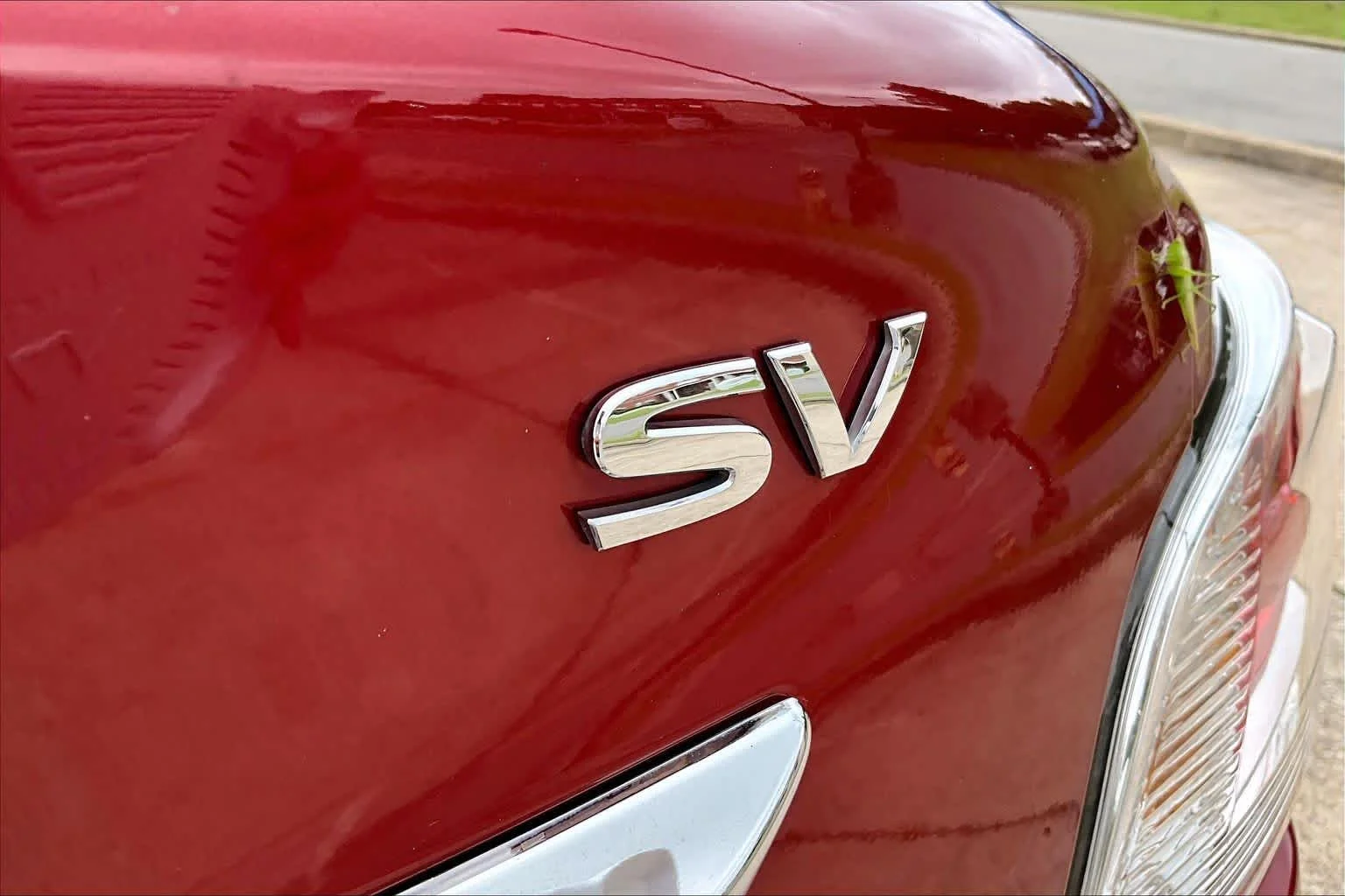 Used 2015 Cayenne Red Nissan 2.5 SV image 10