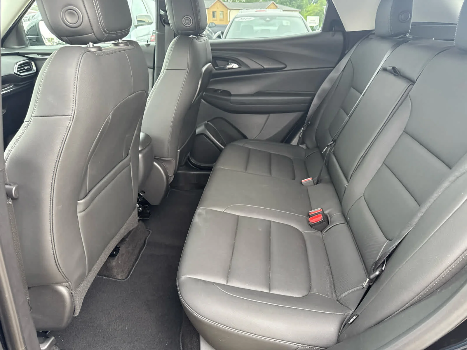 Used 2021 Mosaic Black Metallic Chevrolet LT image 10