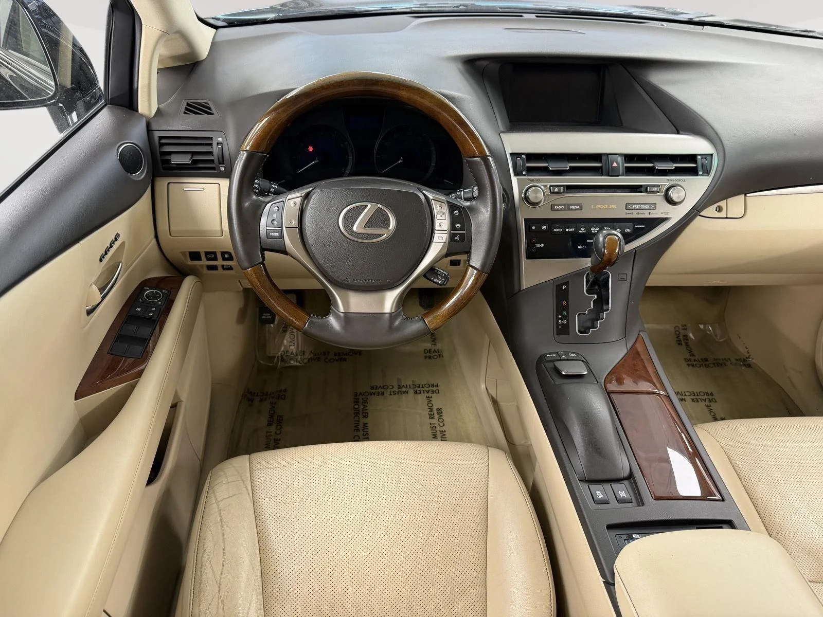 Used 2013 Obsidian Lexus Base image 21