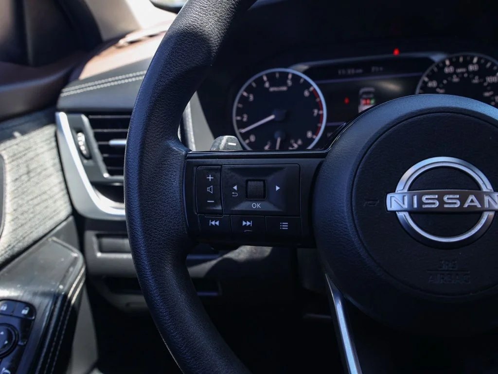 Used 2023 Black Nissan SV image 25