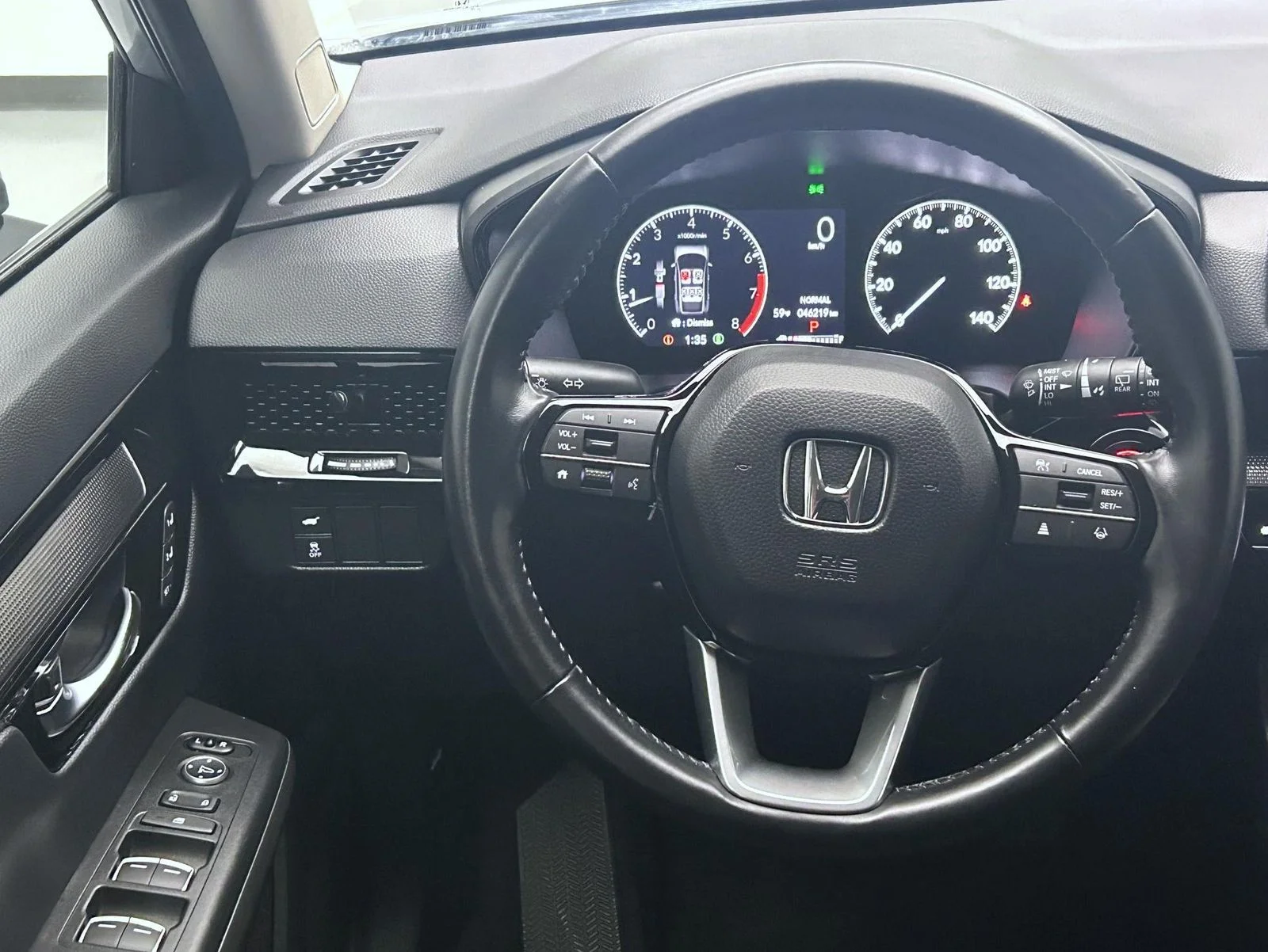 Used 2025 Silver Honda EX-L image 12