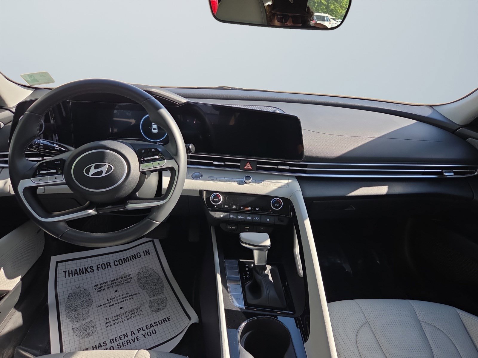 Certified Used 2025 Serenity White Hyundai Limited image 10