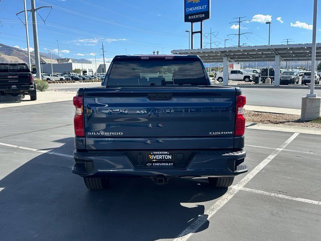 Certified Used 2022 NORTHSKY BLUE METALLIC Chevrolet Custom image 5