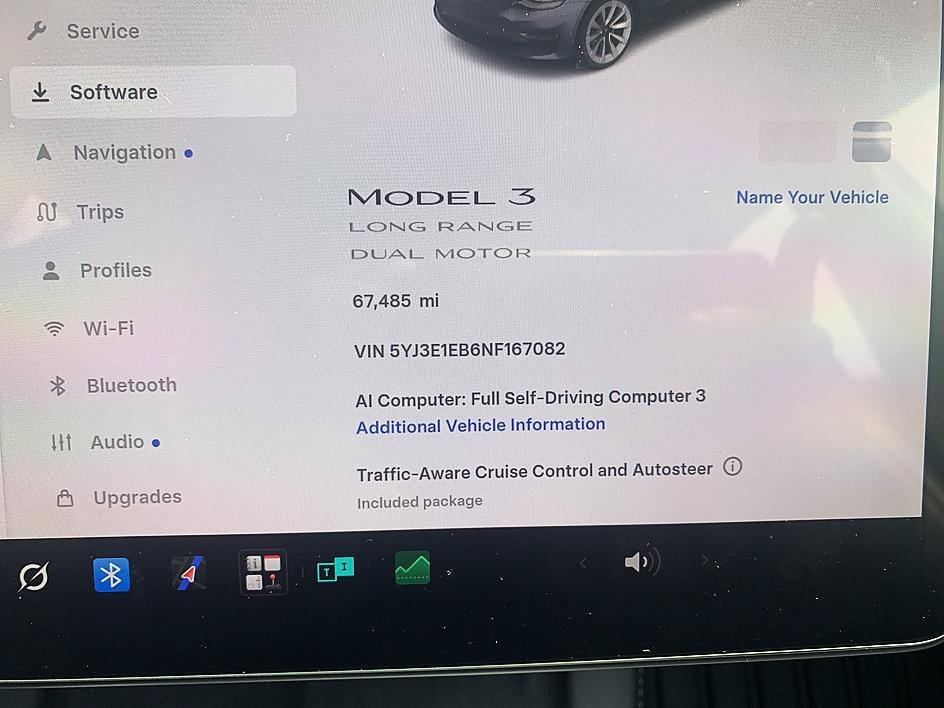 Used 2022 Midnight Silver Metallic Tesla Long Range image 13