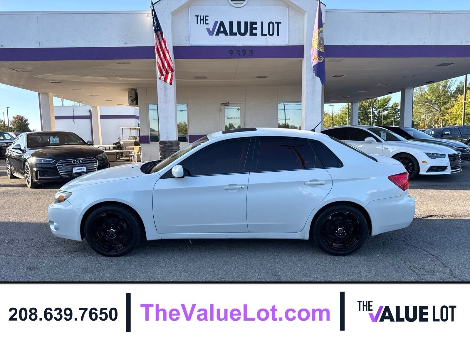 Used 2010 White Subaru 2.5i image 1