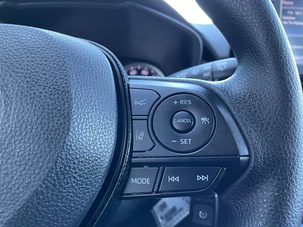 Used 2021 Silver Toyota LE image 20