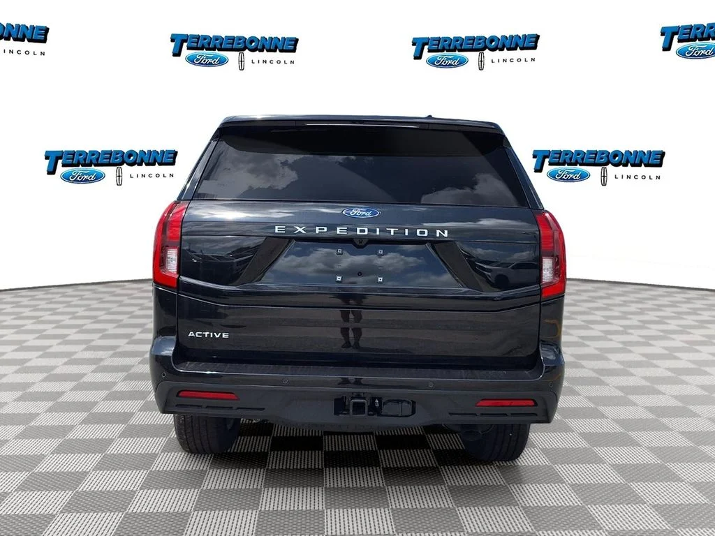 New 2026 Agate Black Metallic Ford Active image 6