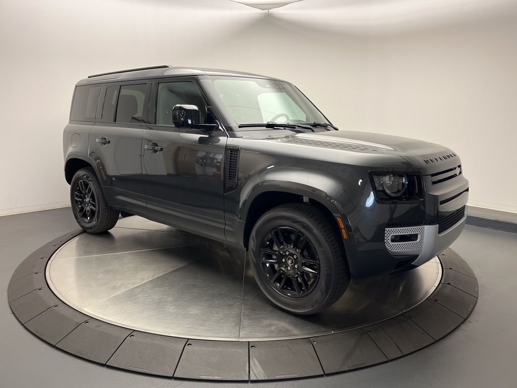 Used 2025 Carpathian Grey Prem Met Land Rover S image 6