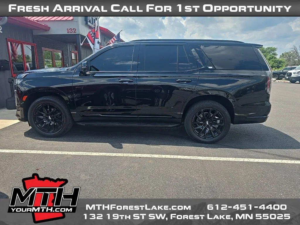 Used 2021 Black Cadillac Sport image 6