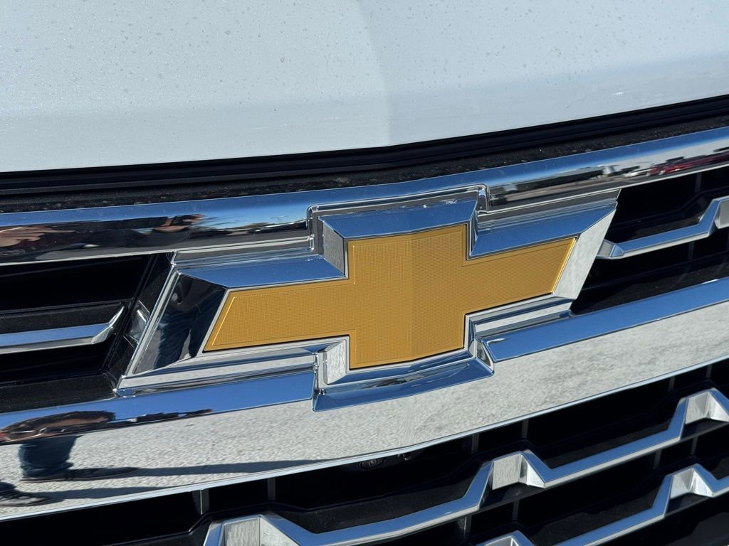 2026 Chevrolet Silverado 1500 LTZ - Photo 9