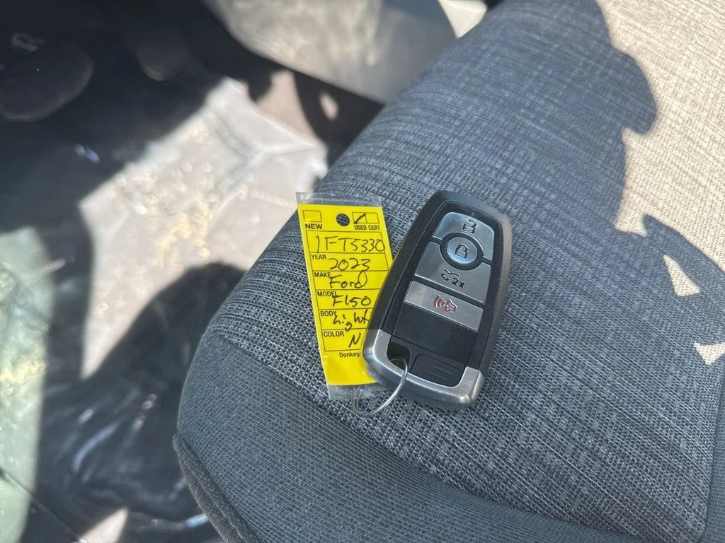 Used 2023 Blue Ford XLT image 36