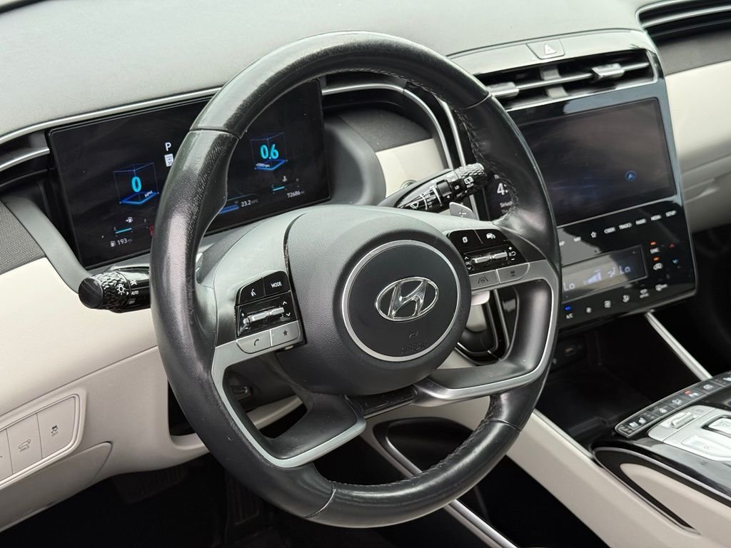 Used 2022 Black Hyundai Limited image 17