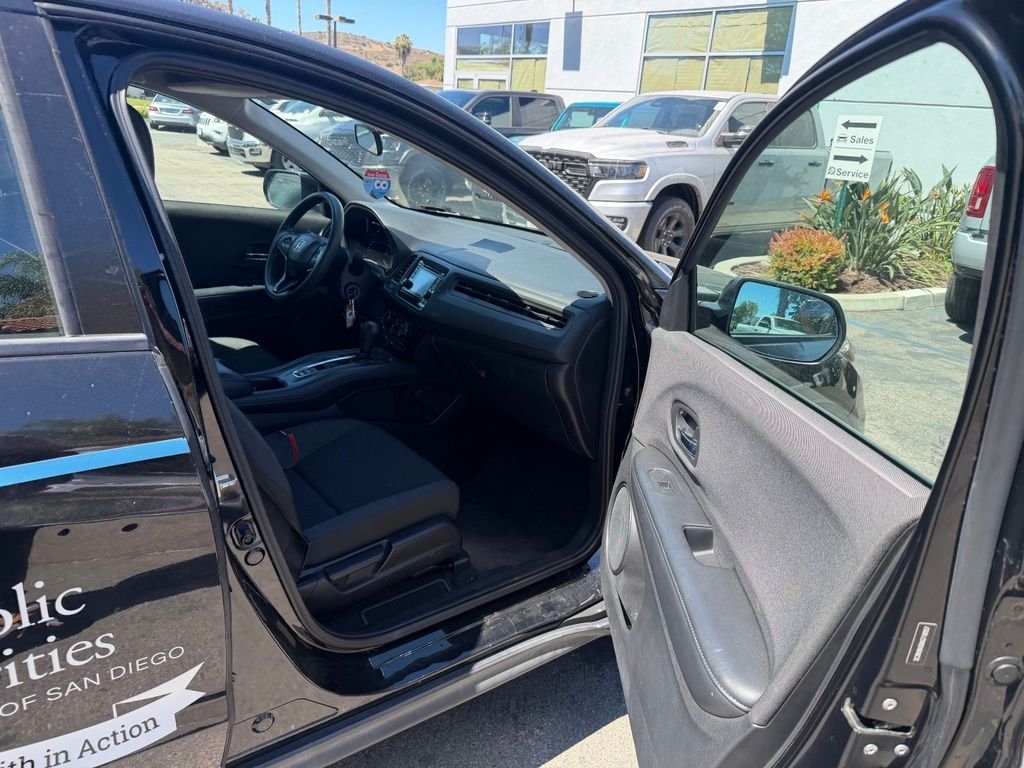 Used 2019  Honda LX image 15