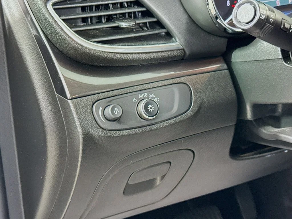 Used 2019 Quicksilver Metallic Buick Preferred image 15