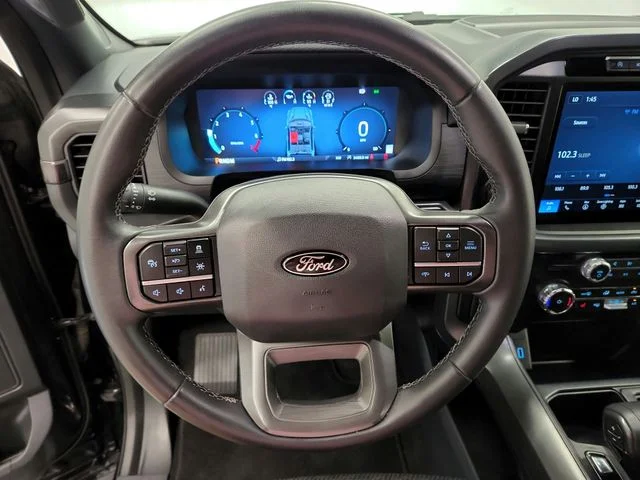 Used 2024 Black Ford XLT image 20
