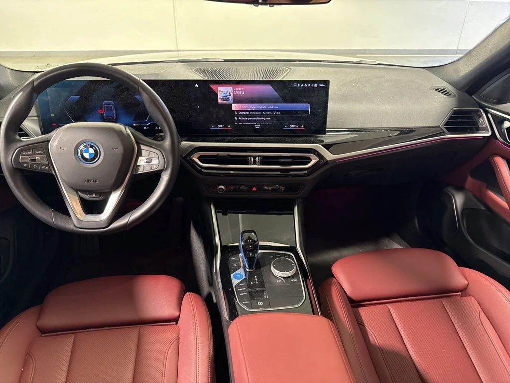Used 2023 Black Sapphire Metallic BMW eDrive40 image 9