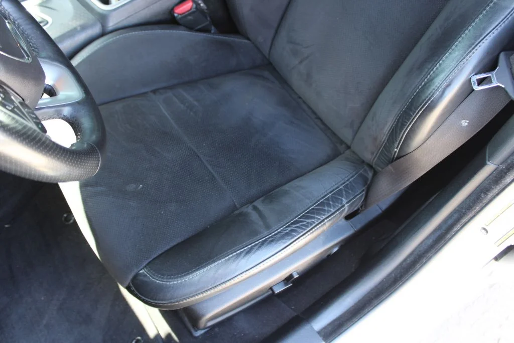 Used 2018 White Dodge R/T Scat Pack image 17