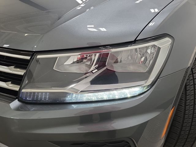 Used 2020 Gray Volkswagen  image 28