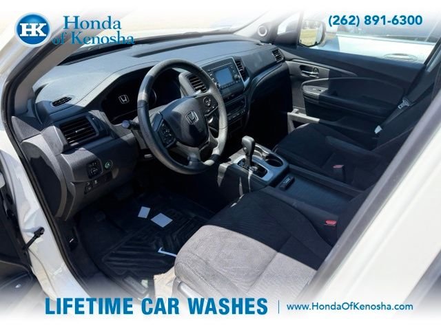 Used 2019 White Diamond Pearl Honda LX image 4