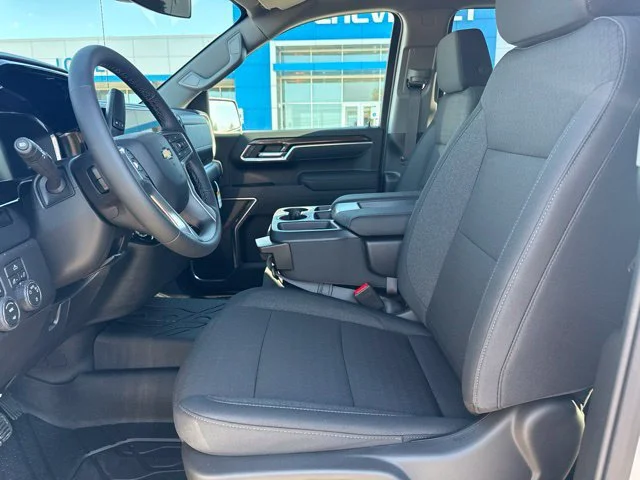 New 2026 Summit White Chevrolet LT image 10