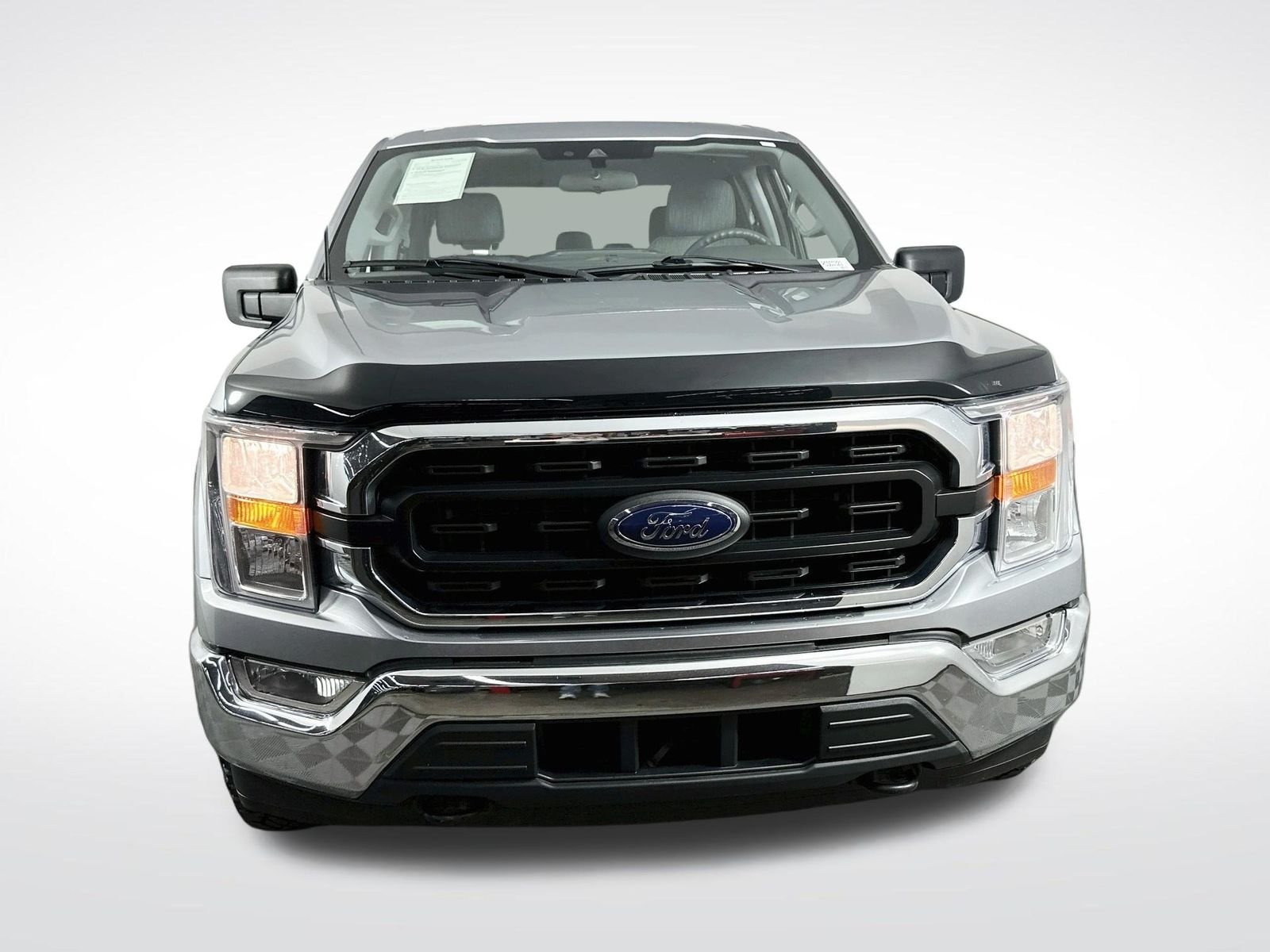 Used 2022 Silver Ford XLT image 2