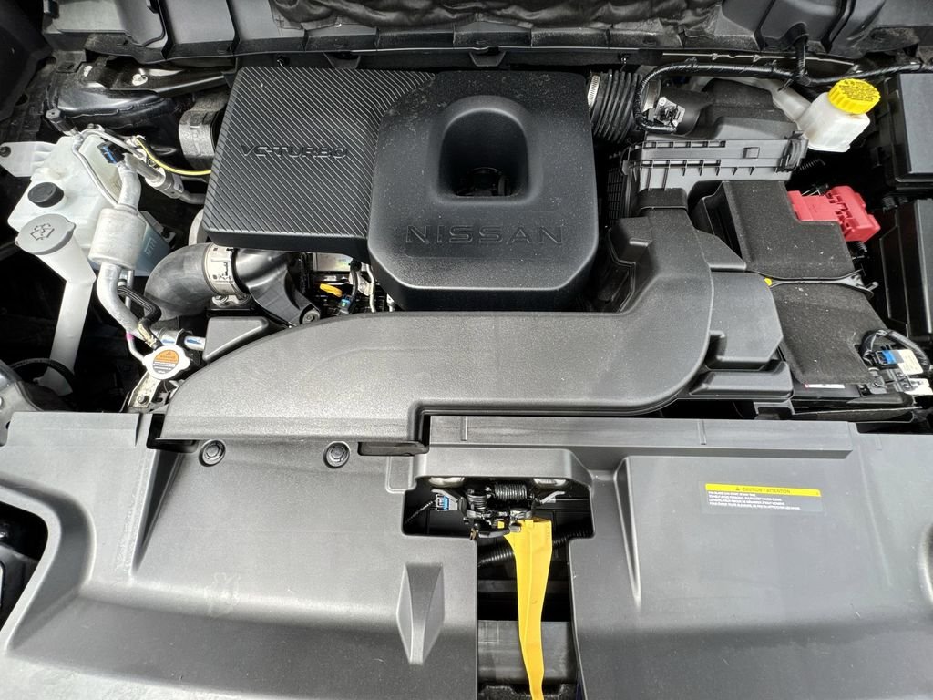 Used 2025 Blue Nissan SL image 18