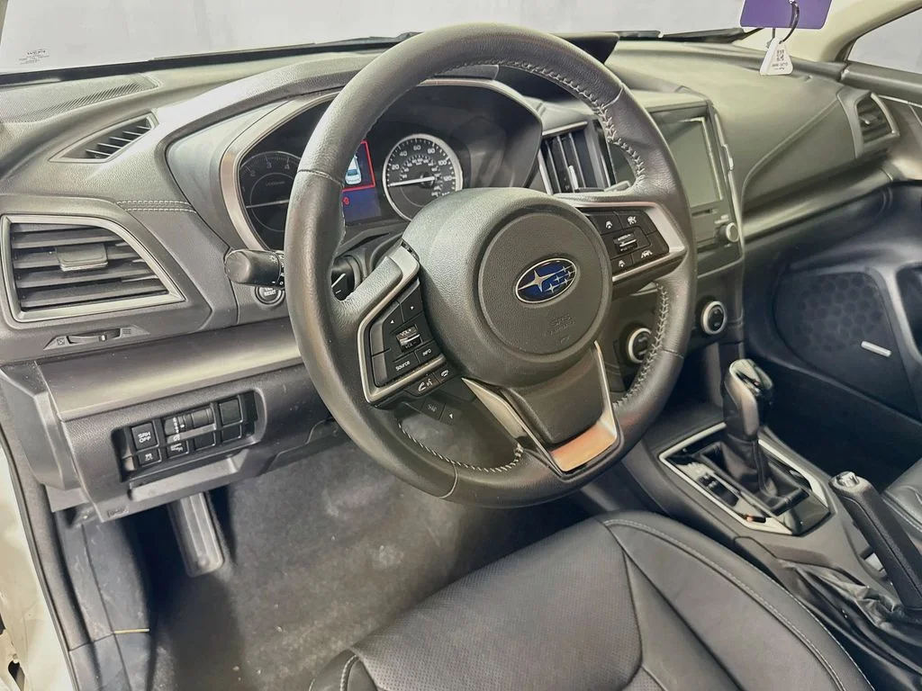 Used 2017 White Subaru 2.0i Limited image 9