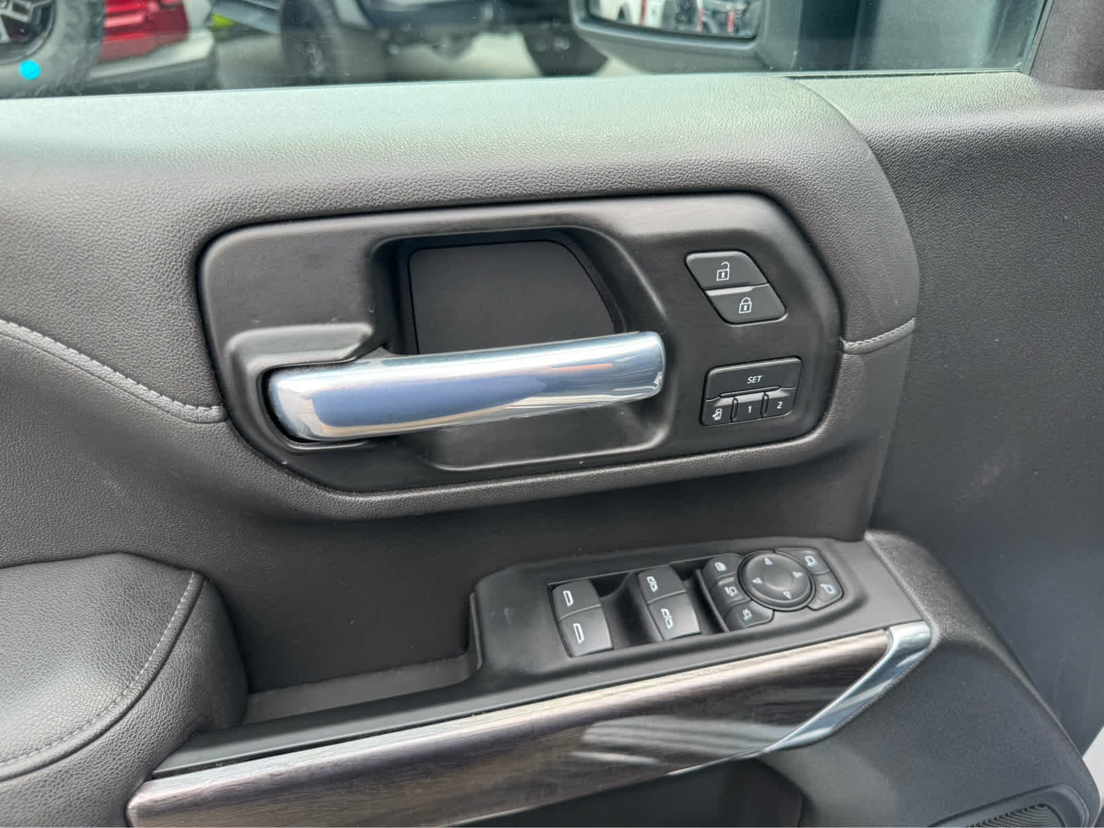 Used 2021 Summit White Chevrolet LTZ image 14