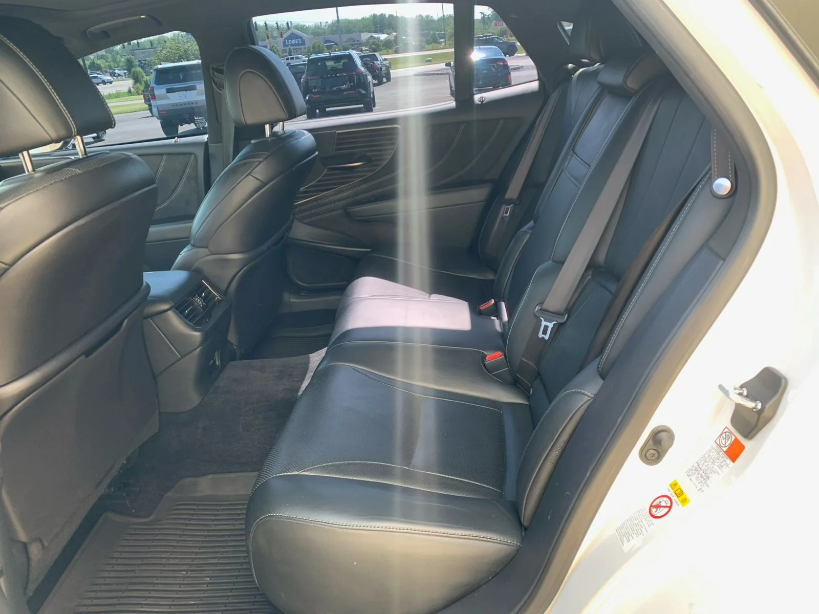 2019 Lexus LS Base - Photo 16